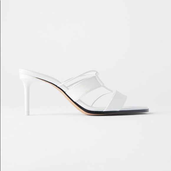 ❌SOLD❌Zara | Ultra Sexy Leather sandals - Picture 2 of 12